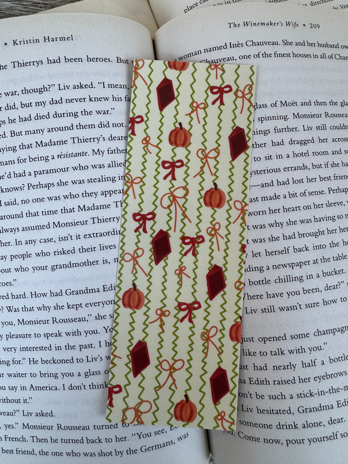 Fall Girly Reader Bookmark – Pumpkins, Books & Bows
