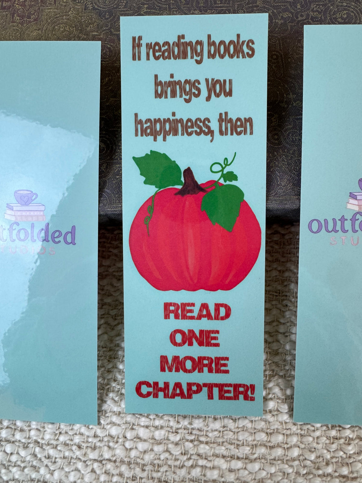 Handmade Pumpkin Bookmark – One More Chapter