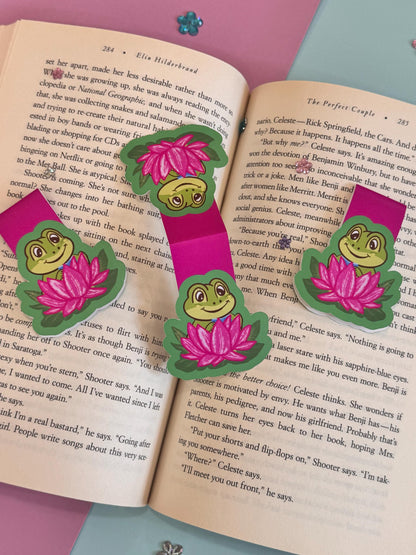 Reading Frog Magnetic Bookmark – Lily Pad Bookish Gift