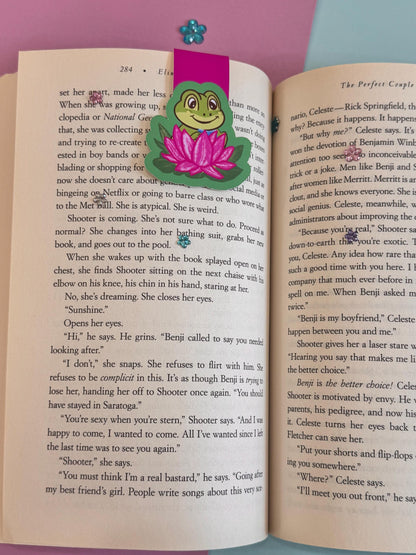 Reading Frog Magnetic Bookmark – Lily Pad Bookish Gift