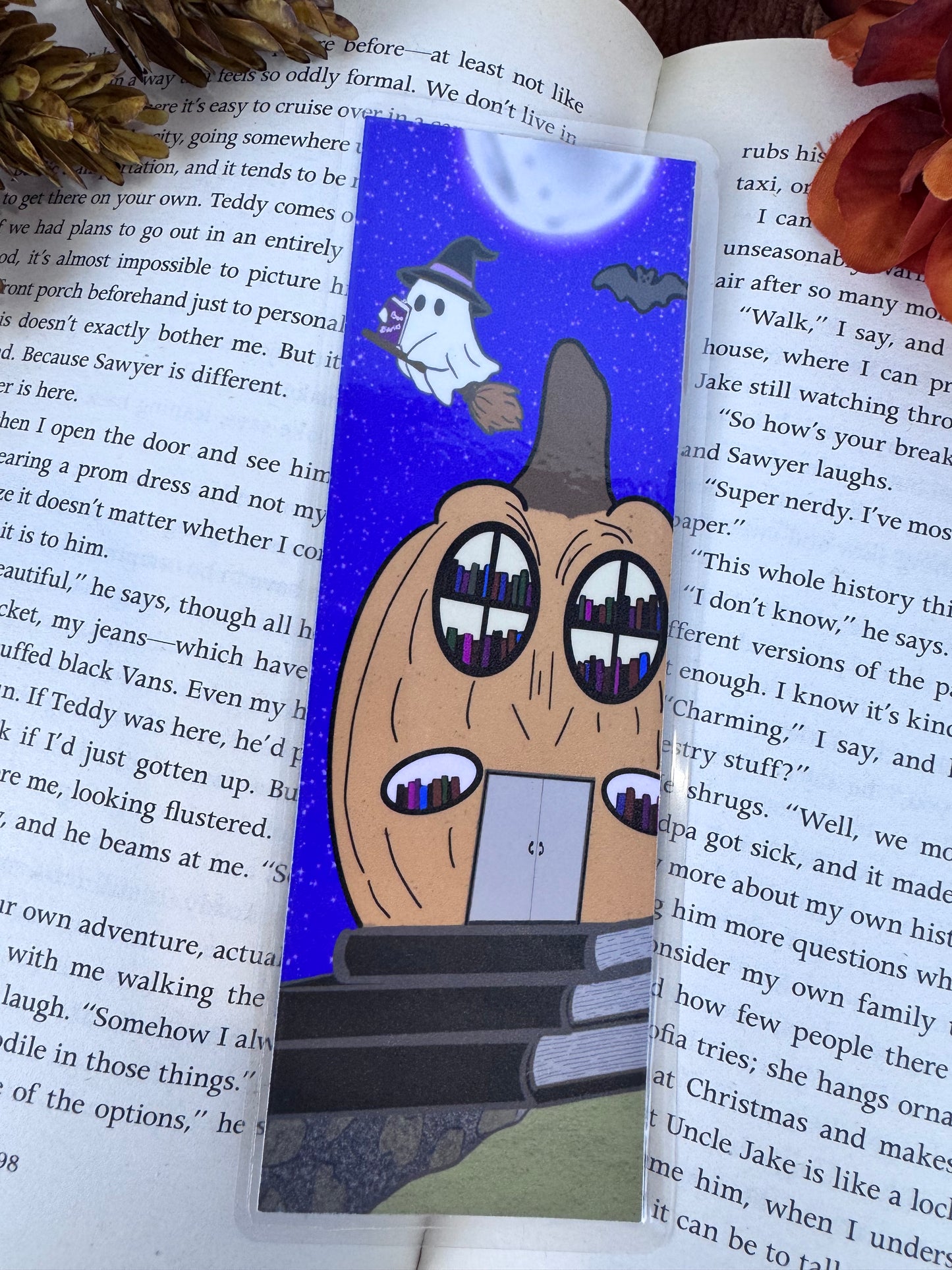 Cute Ghost Bookmark – Spooky Book Lover Gift for Halloween Reading