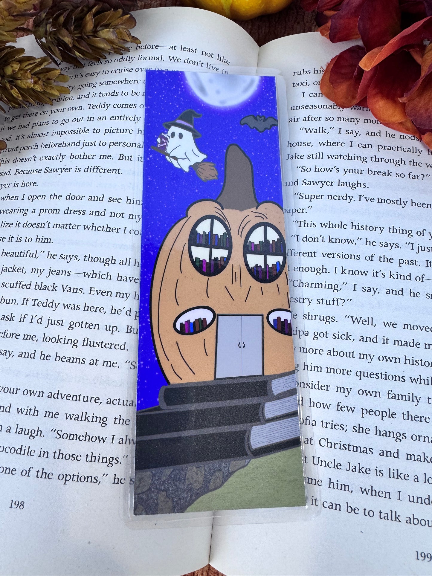 Cute Ghost Bookmark – Spooky Book Lover Gift for Halloween Reading