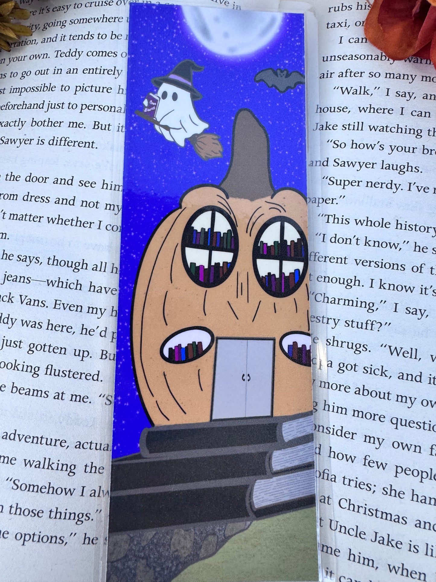 Cute Ghost Bookmark – Spooky Book Lover Gift for Halloween Reading
