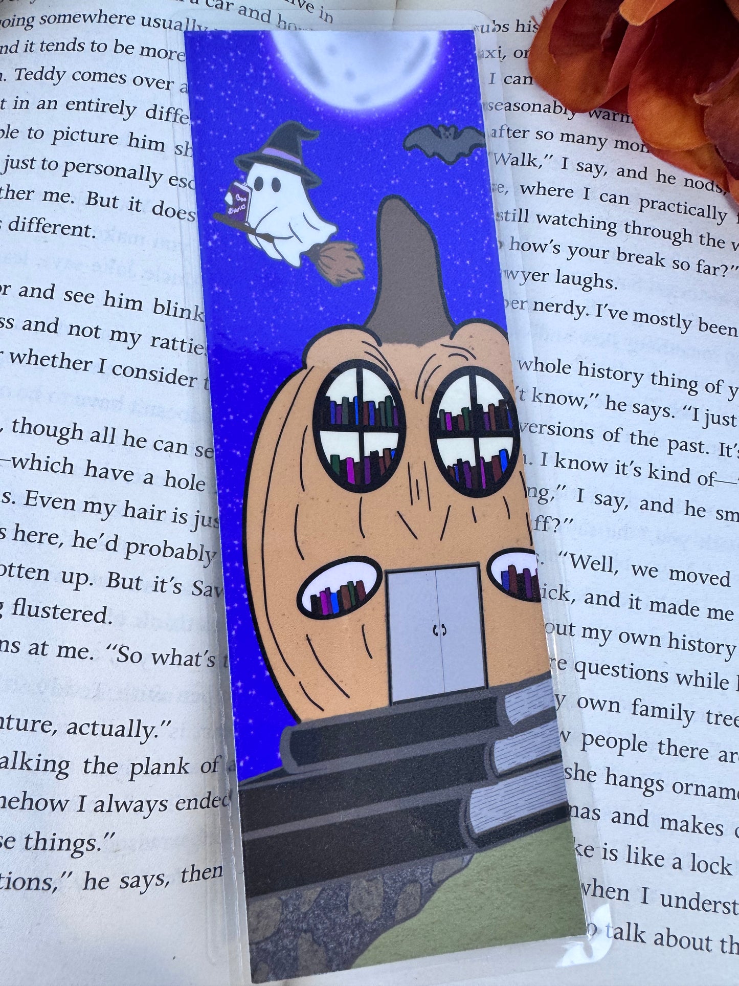 Cute Ghost Bookmark – Spooky Book Lover Gift for Halloween Reading