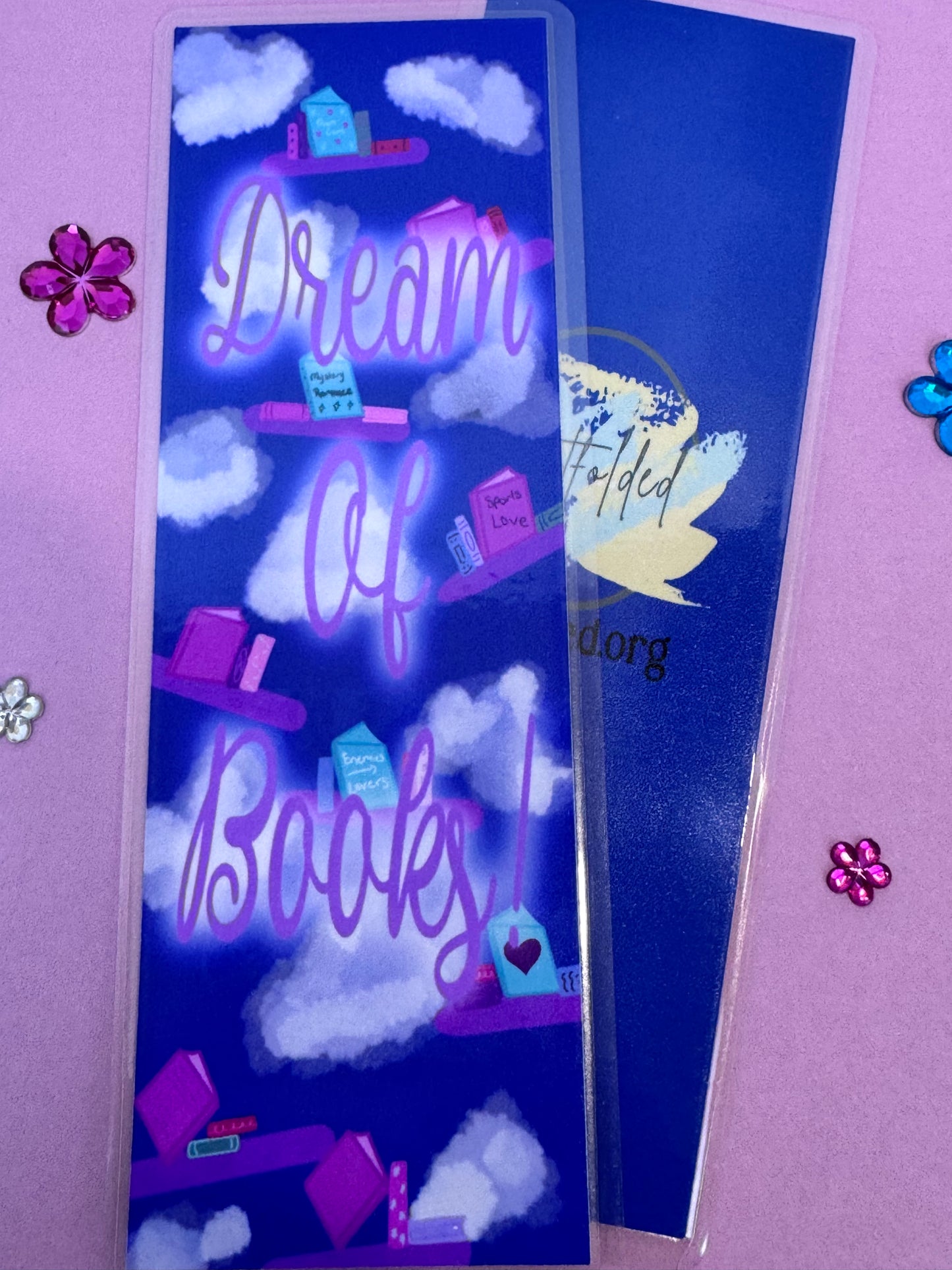 Dreamy Bookmark For Book Lovers - Floating Bookshelves For Readers