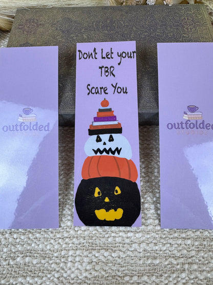 Halloween Pumpkin Laminated Bookmark | Don’t Let Your TBR Scare You