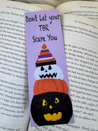 Halloween Pumpkin Laminated Bookmark | Don’t Let Your TBR Scare You