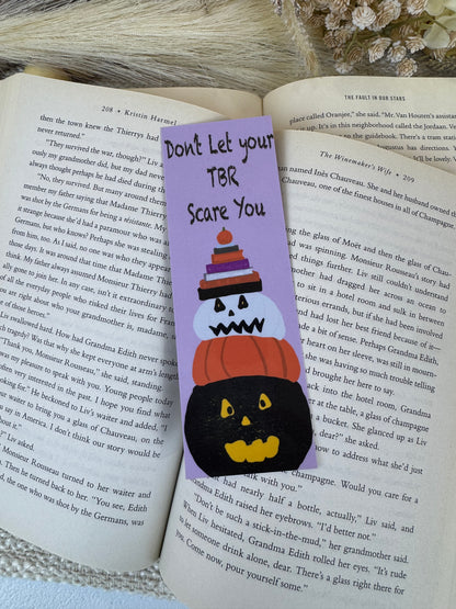 Halloween Pumpkin Laminated Bookmark | Don’t Let Your TBR Scare You