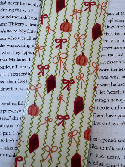 Fall Girly Reader Bookmark – Pumpkins, Books & Bows