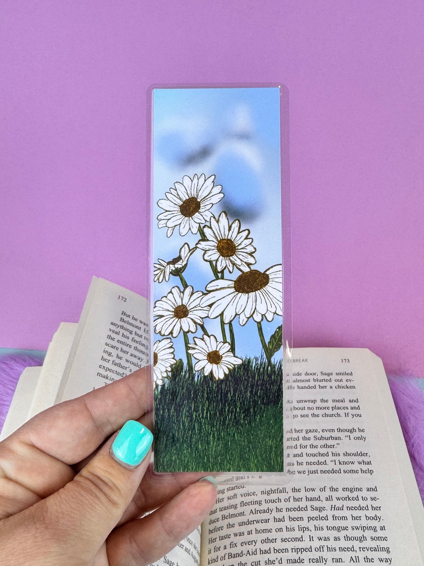 Daisy Flowers Laminated Bookmark, Page Saver For April Birthdays, April Birth Flower, Hand Drawn Flower Art, For Readers and Book Lovers