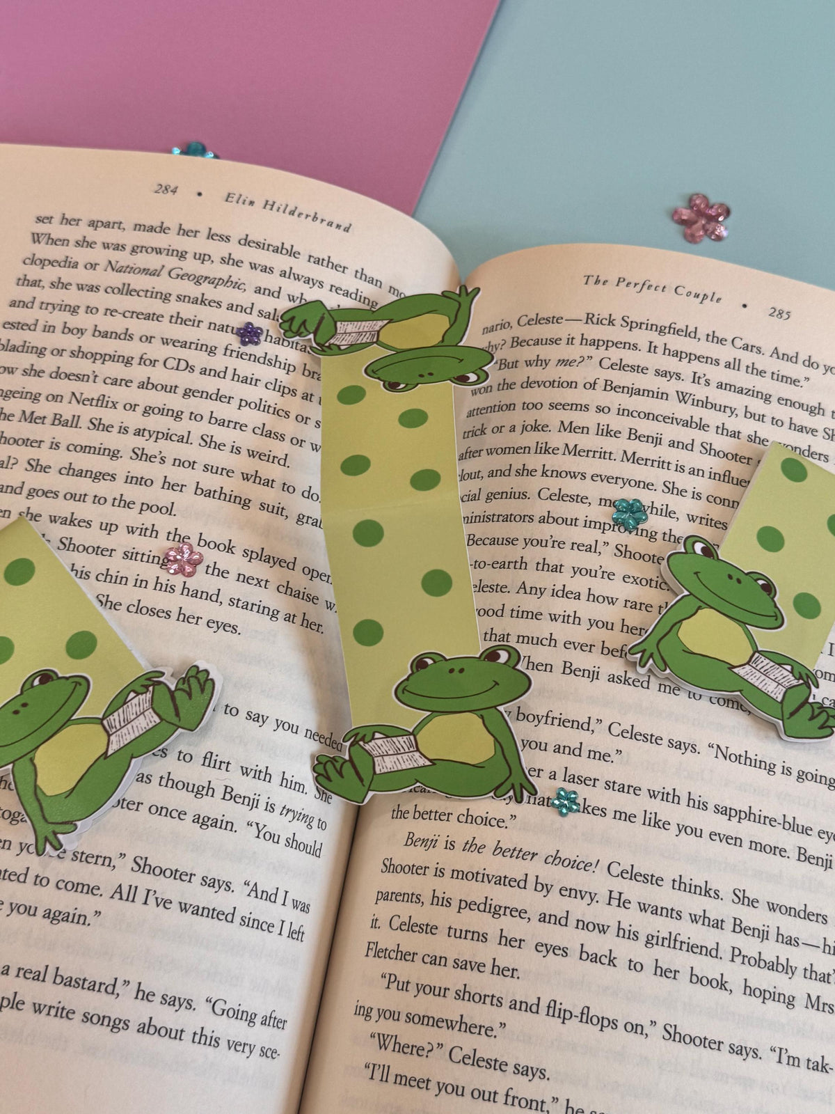 Mr. Downtime Reading Frog Magnetic Bookmark